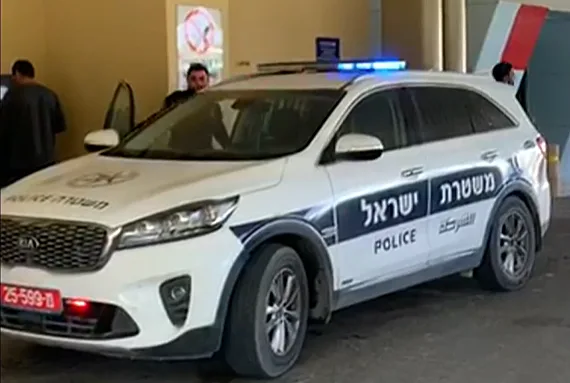 ניידת משטרה