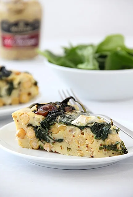 פשטידת תרד חומוס וקממברט של ברק חי חורש (משק צוריאל)