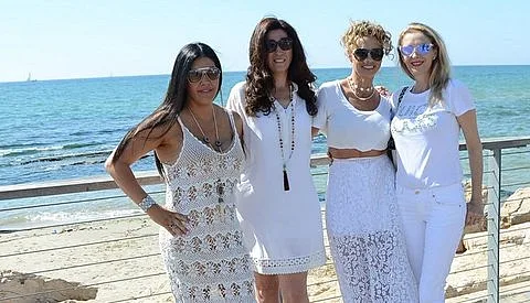 זיוה צבן, ענת עליזי, יעל טיץ, שרון פרי