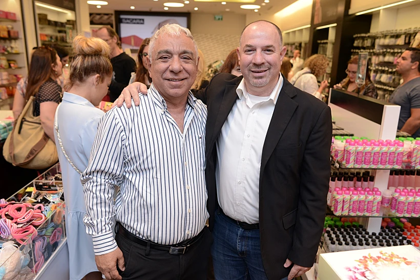 אביב מימין וחיים משמאל