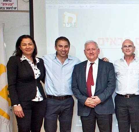 אלון גייר יאיר סרוסי עמרי ידלין ואורנה גיגי