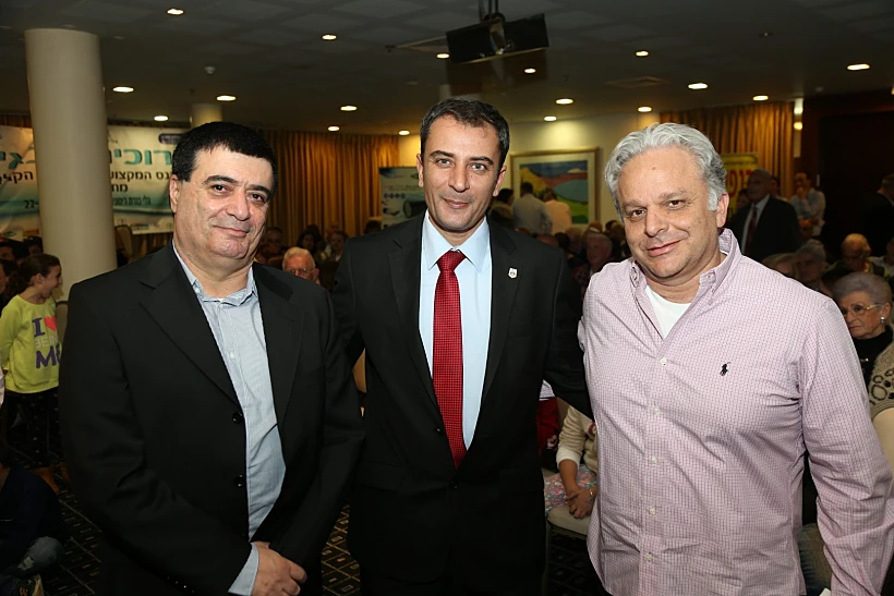 משה נחום, יוסי בן דוד , רפי זנזורי