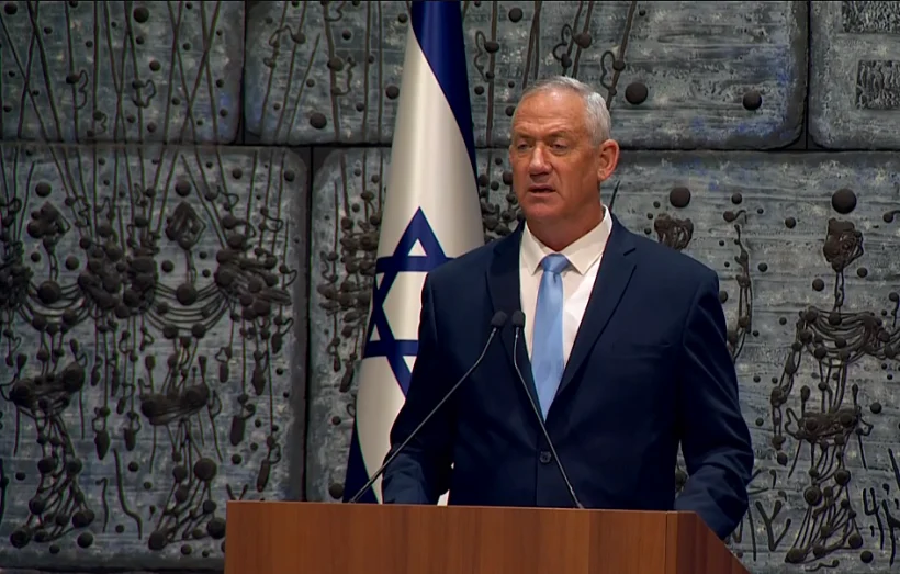 יור כחול לבן, בני גנץ לאחר קבלת המנדט מנשיא המדינה ראובן ריבלין