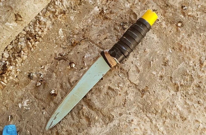 ניסיון דקירה במערת המכפלה