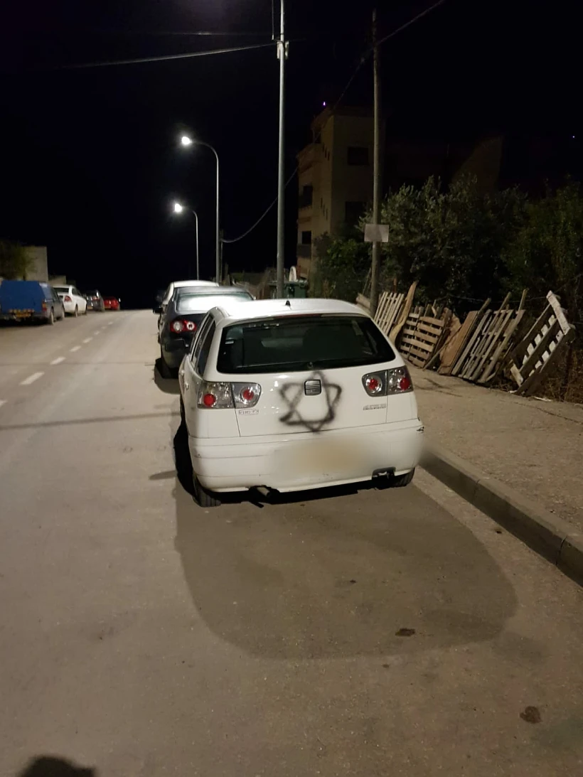 נזק לרכבים בשכונת עכרבא בצפת