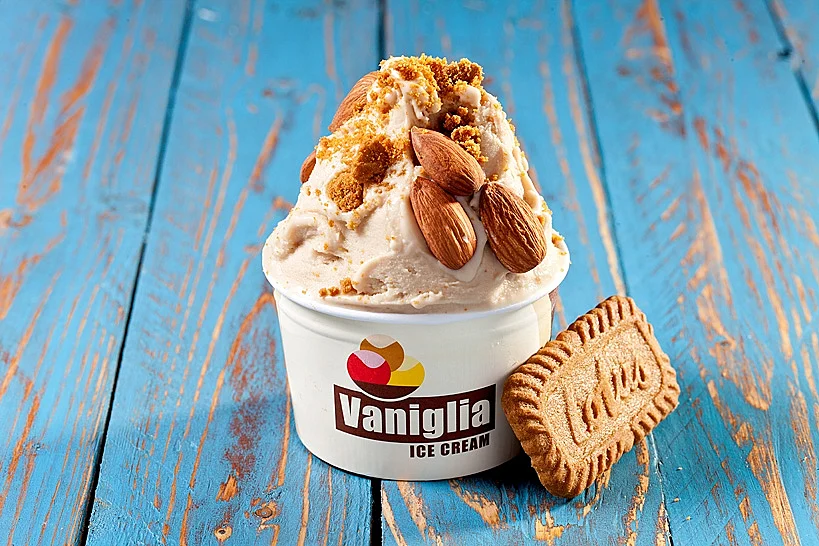 גלידת לוטוס טבעונית של וניליה