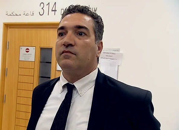 עו''ד רועי קרן