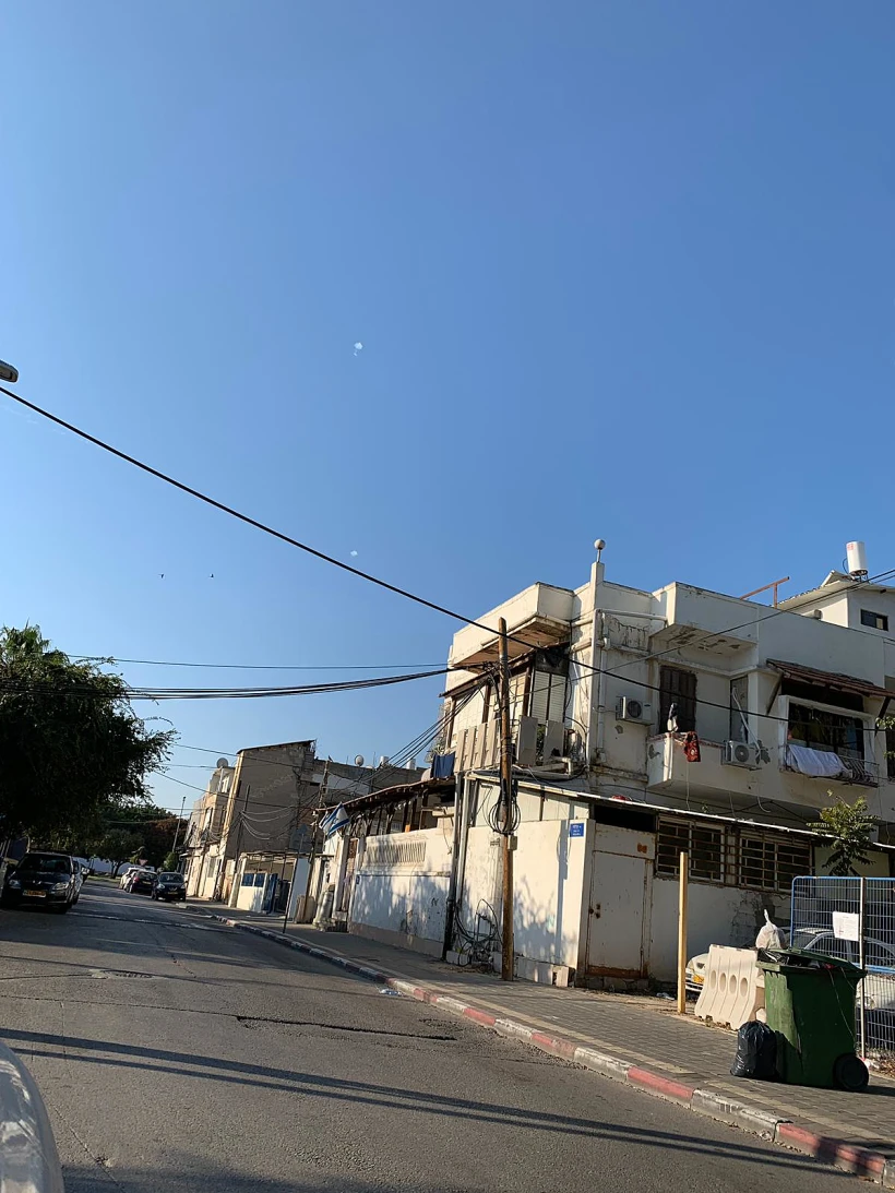 יירוטים בתל אביב