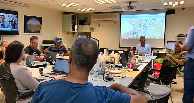 מרכז השליטה של המועצה האזורית שער הנגב