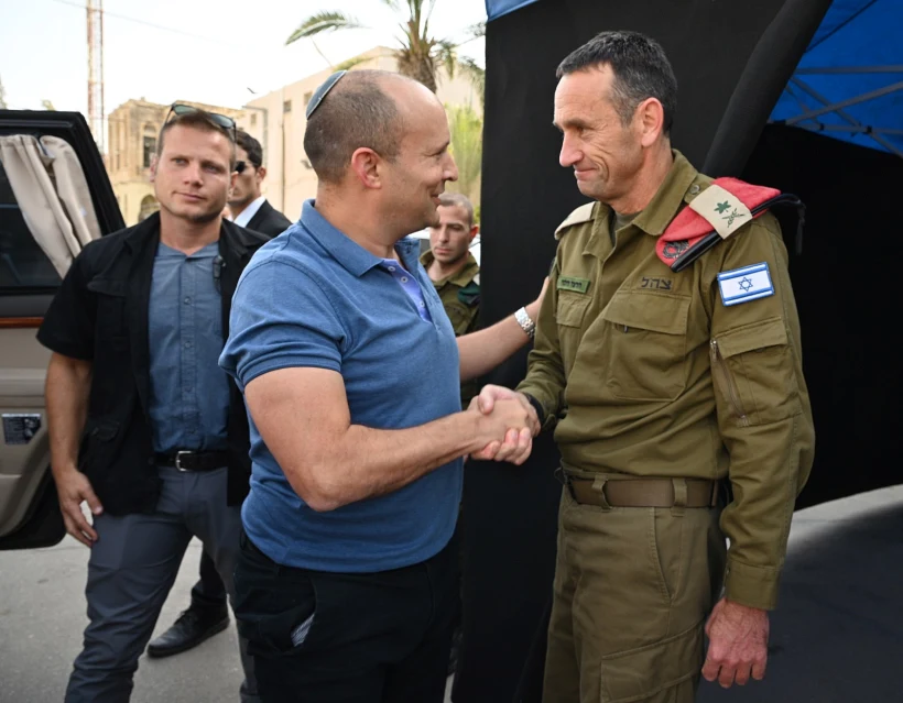 שר הביטחון, נפתלי בנט, בפיקוד דרום