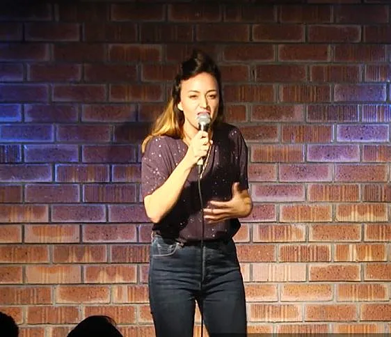 מופע הסטנדאפ החדש של נלי תגר