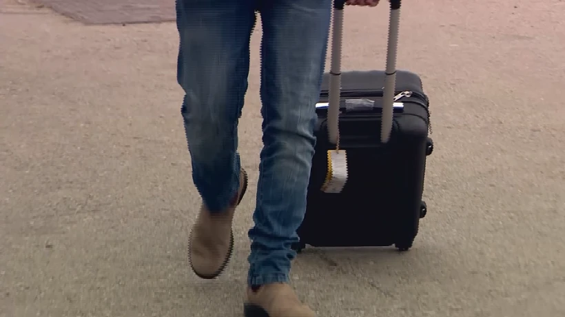 מזוודה בשדה התעופה