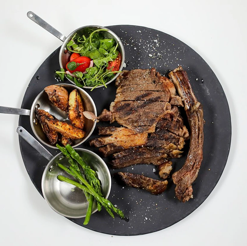 מתכון לסטייק אנטריקוט לצד תפוחי אדמה מעוכים