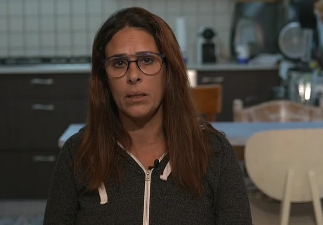 אסנת חגי, הסייעת שהורידה את תמונת רה''מ מהקיר בגן