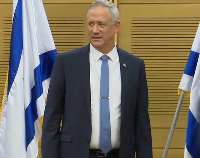 בני גנץ, יו''ר כחול לבן