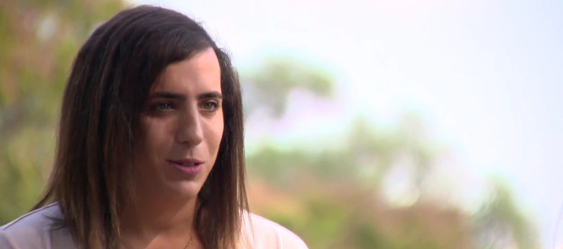 דניאל חלפון, טראנסג'נדרית