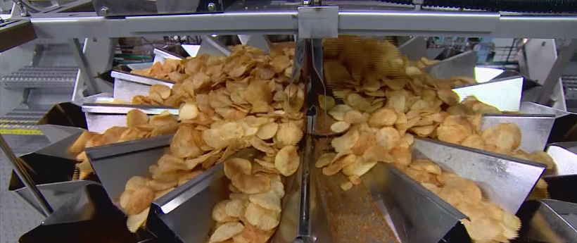 פס ייצור מופחת שומן, סוכר ומלח בחברת שטראוס