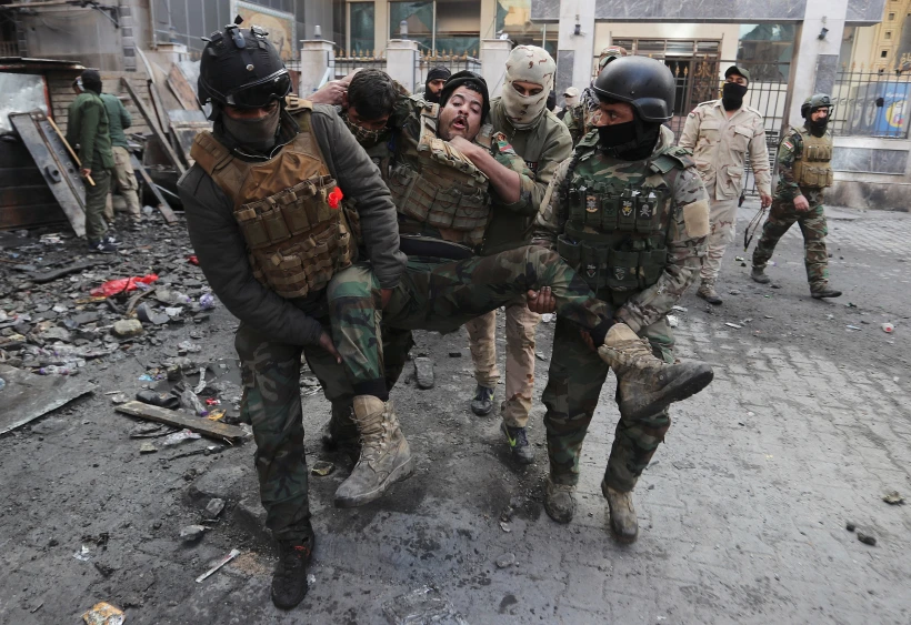 עימותים בין המפגינים לכוחות הביטחון במחאה בבגדאד