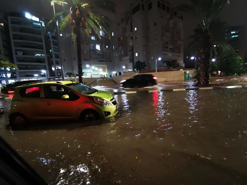 הצפות בכבישי אשקלון