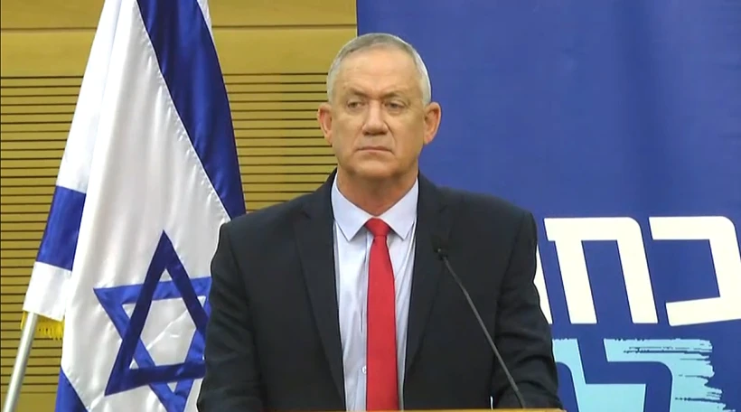 יו''ר כחול לבן בני גנץ בישיבת סיעה