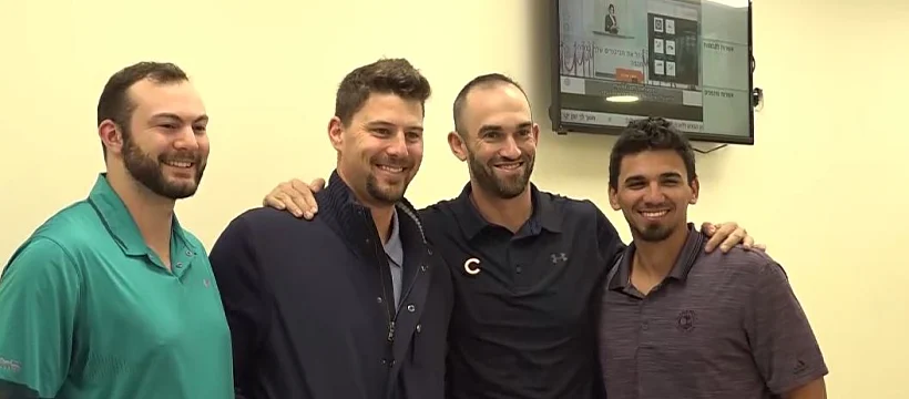 חברי נבחרת ישראל בבייסבול במשרד הפנים