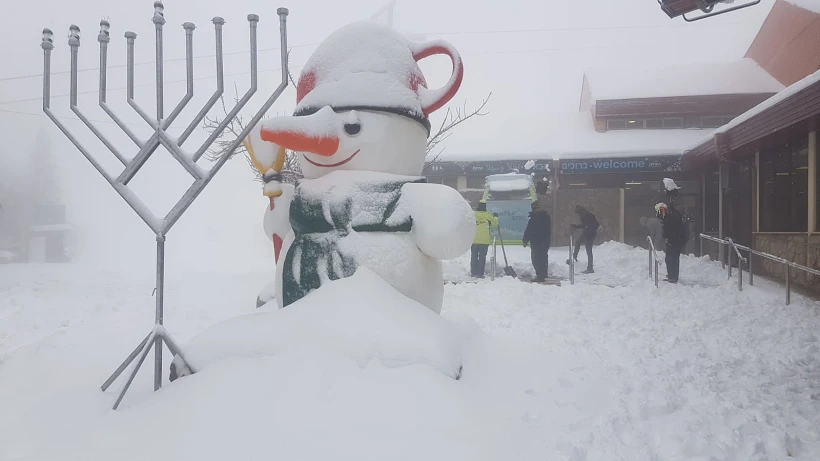 שלג נערם בחרמון