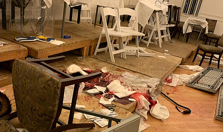 זירת אירוע הדקירות בניו יורק בביתו של הרב