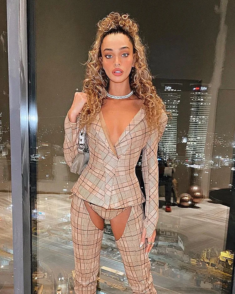 אז באיזה פרס זכיתי, מנחשים? עדן פינס