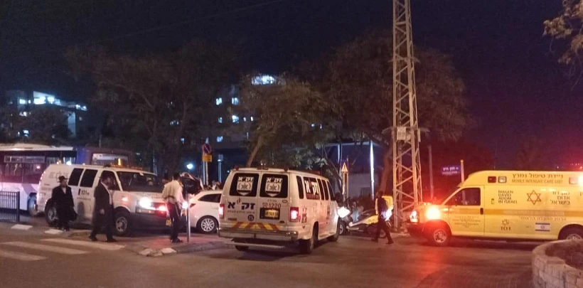 זירת תאונת הדרכים ברחוב חפץ חיים במודיעין עלית