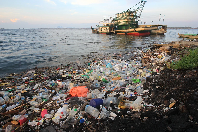 פסולת בים (אילוסטרציה)