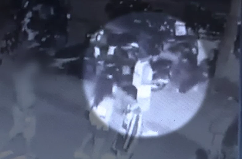 תום הדר, הישראלי שנהרג בתאילנד, עוזב את המסיבה ועולה למונית