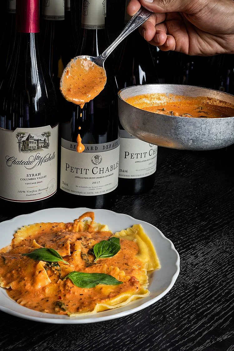 רביולי ארטישוק של רובע בר יין