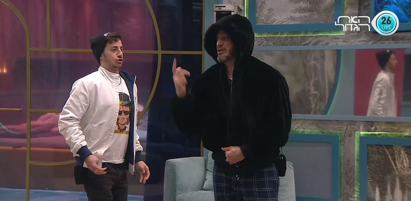 רונן ואדם עושים חיקויים