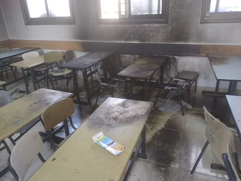 תג מחיר בבית ספר בכפר עינבוס