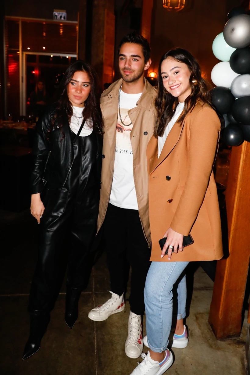 גם עומר חזן ואגם בוחבוט באו לאכול בשר