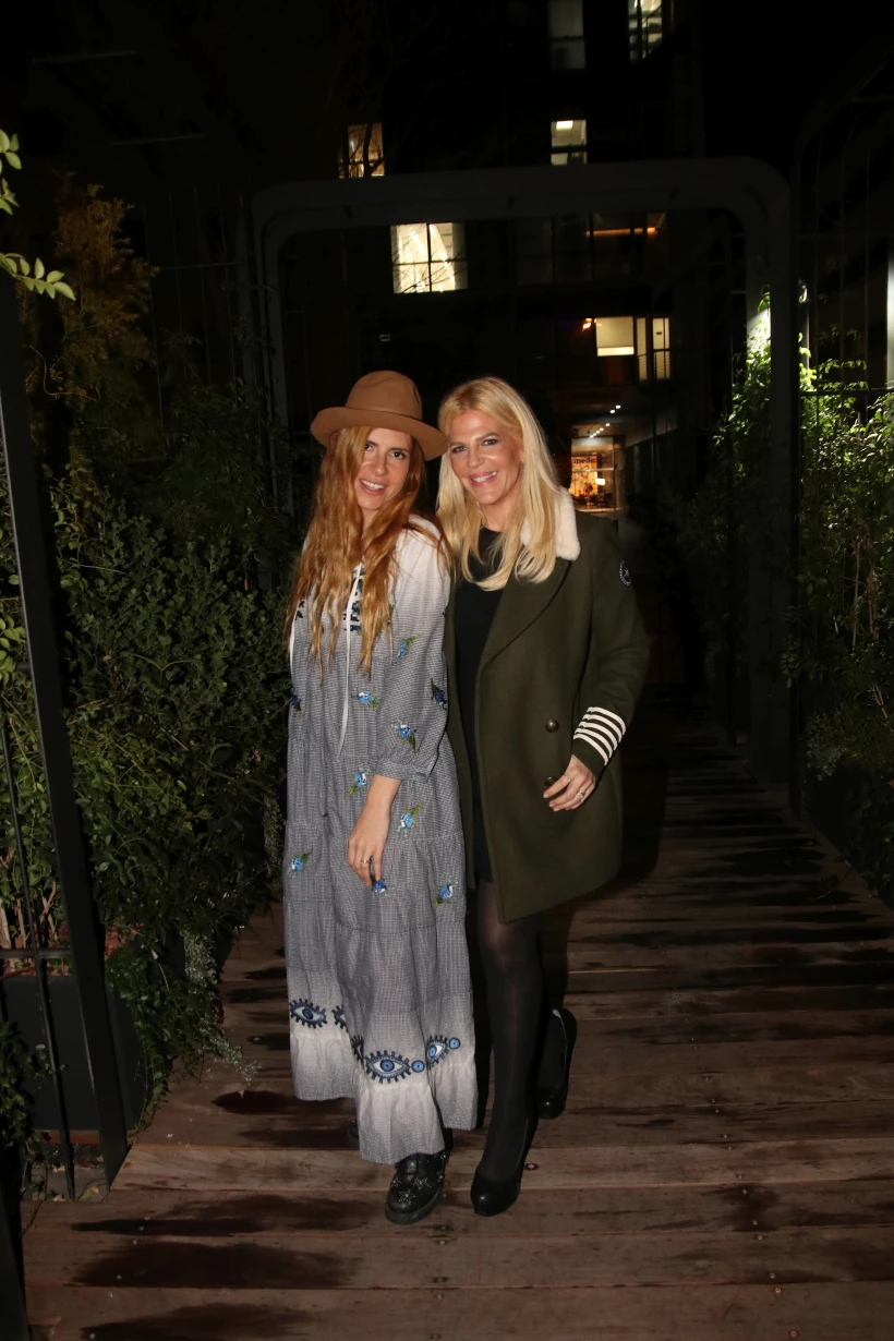 אחוות בלונדיניות. אלכס קלינשטיין וסנדרה רינגלר