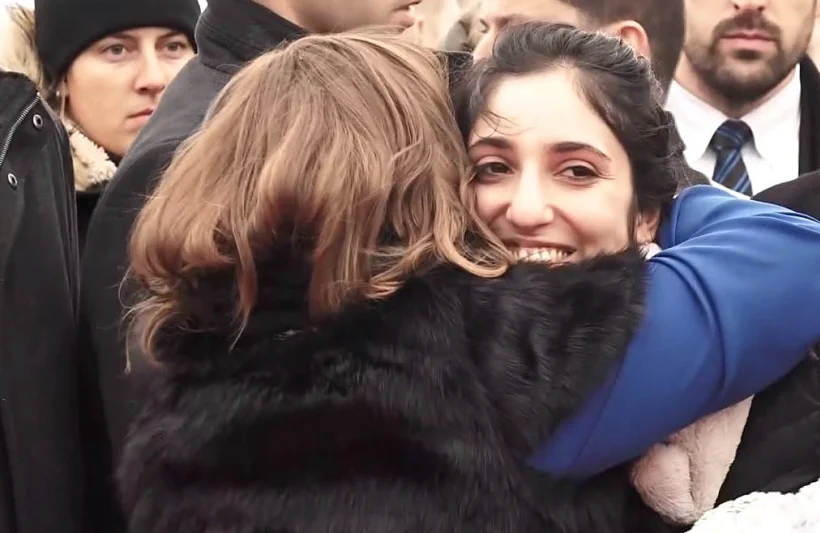 נעמה יששכר בדרך הביתה- לישראל