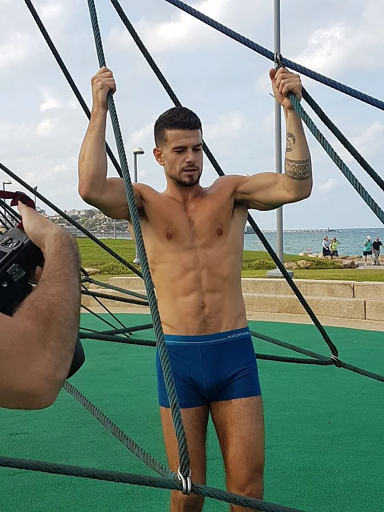 פול טשגיאן לדלתא