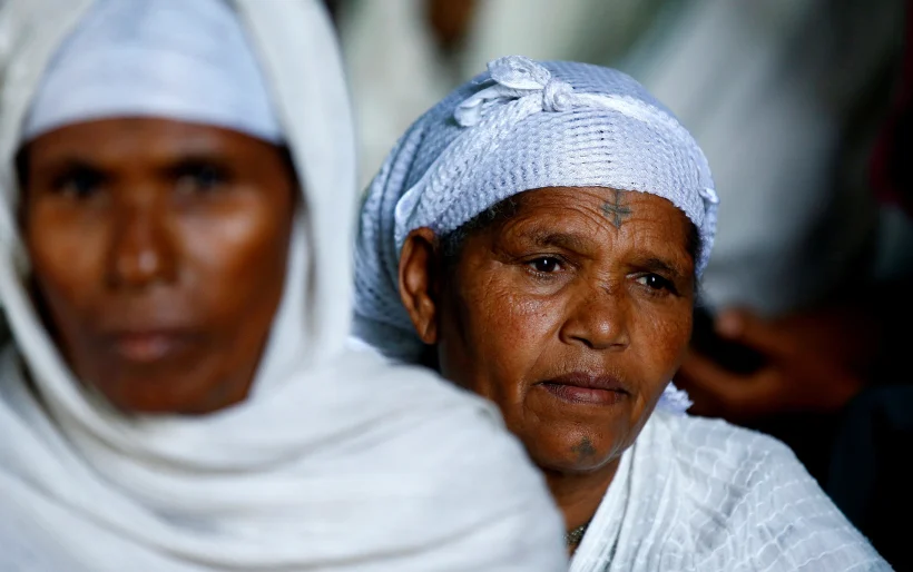 בני פלשמורה בבית כנסת בגונדר שבאתיופיה