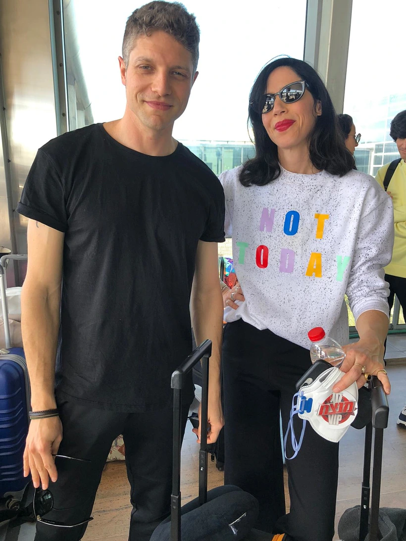 איגי וקסמן ועתי שולברג לפני צילומי זוג מנצח 2020