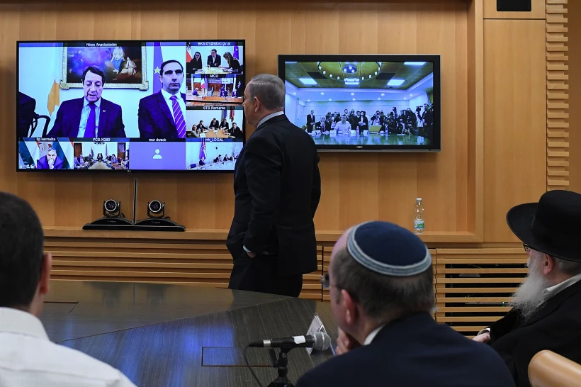 ראש הממשלה בנימין נתניהו בשיחת ועידה עם מנהיגים מאירופה על התמודדות עם וירוס הקורונה