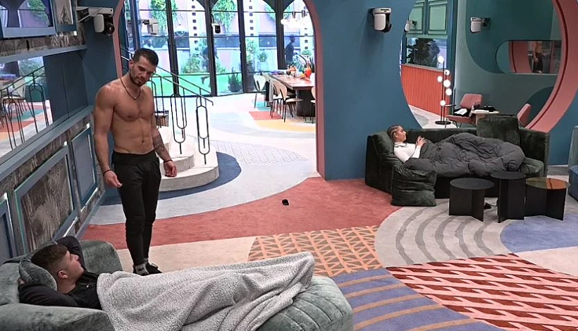 פול משתף בדרך שלו