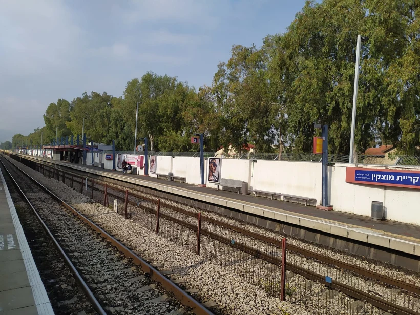 נוסעים מעטים ברכבות עקב הנחיות בשל נגיף הקורונה