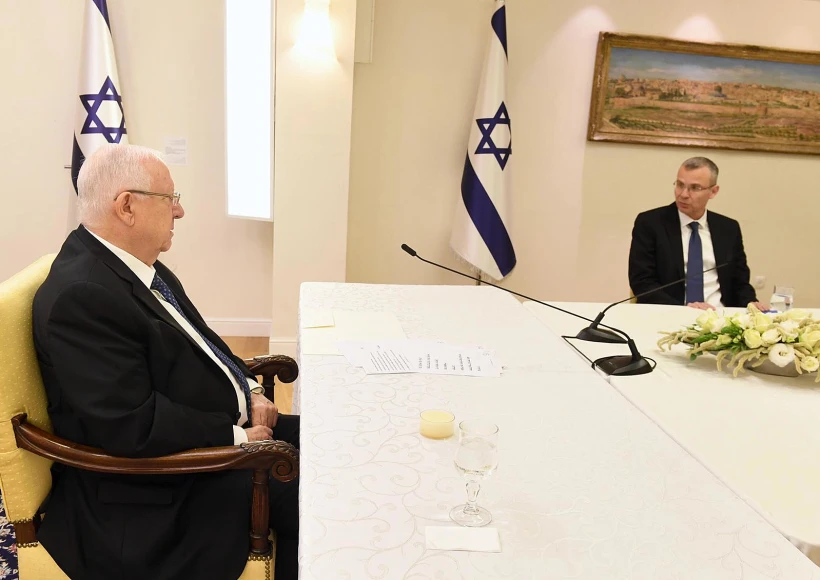 נשיא המדינה ראובן רובלין בהתייעצות עם הסיעות