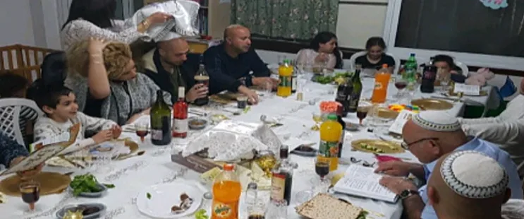 ליל סדר פסח במשפחת וקנין