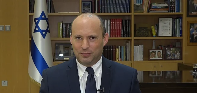 שר הביטחון נפתלי בנט בריאיון במהדורה המרכזית