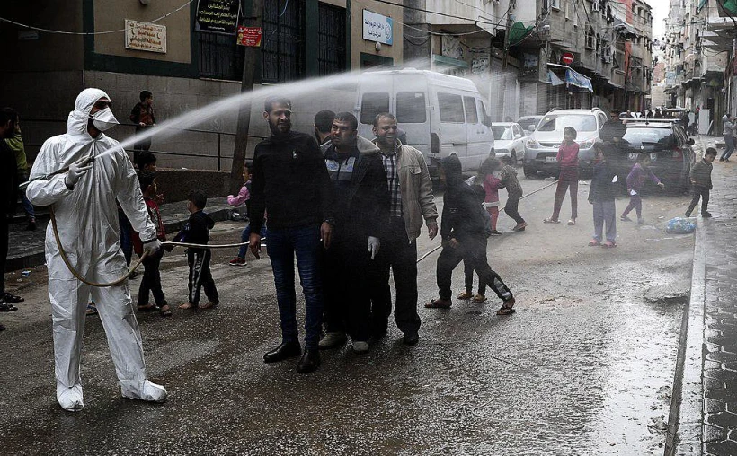 חיטוי הרחובות ברצועת עזה