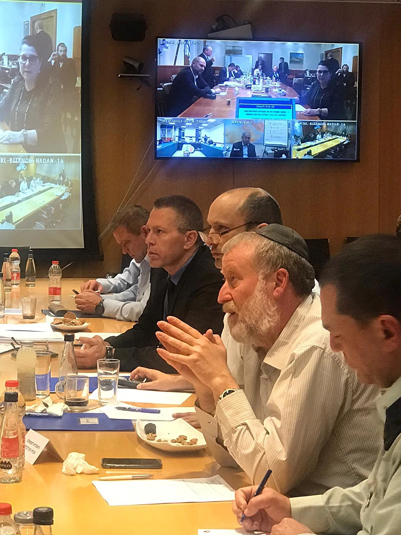 מתוך דיון שקיים ראש הממשלה על הקורונה