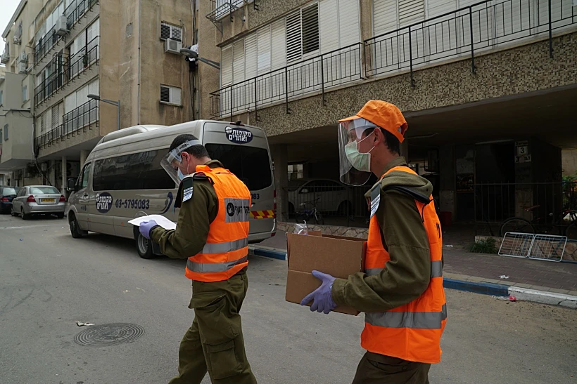 חיילי פיקוד העורף בבני ברק