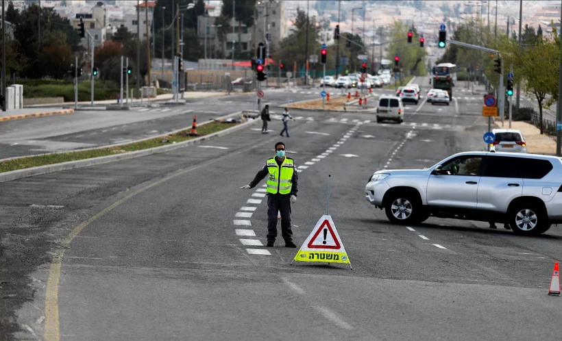 שוטרי מג''ב באחת מהכניסות לשכונות החסומות בירושלים